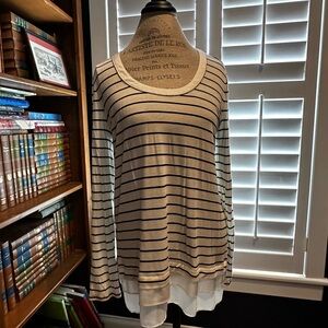 White House Black Market Striped Long Sleeve Top in Black and Cream